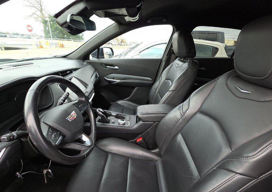 used 2023 Cadillac XT4 car, priced at $22,102
