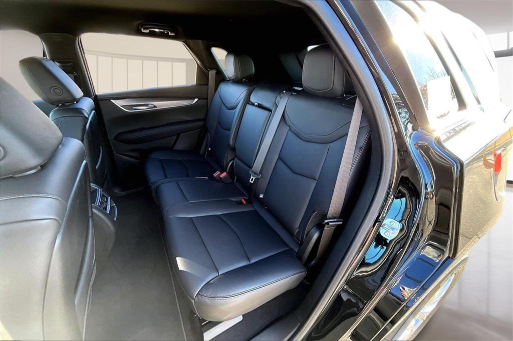 new 2026 Cadillac XT5 car, priced at $45,815