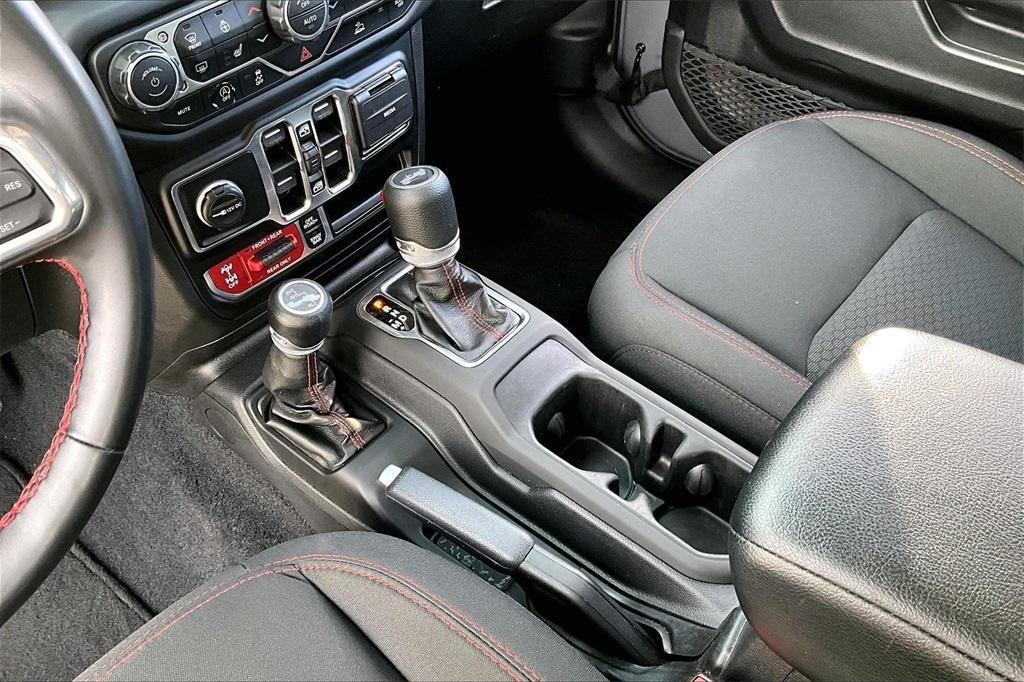 used 2021 Jeep Wrangler Unlimited car, priced at $35,384