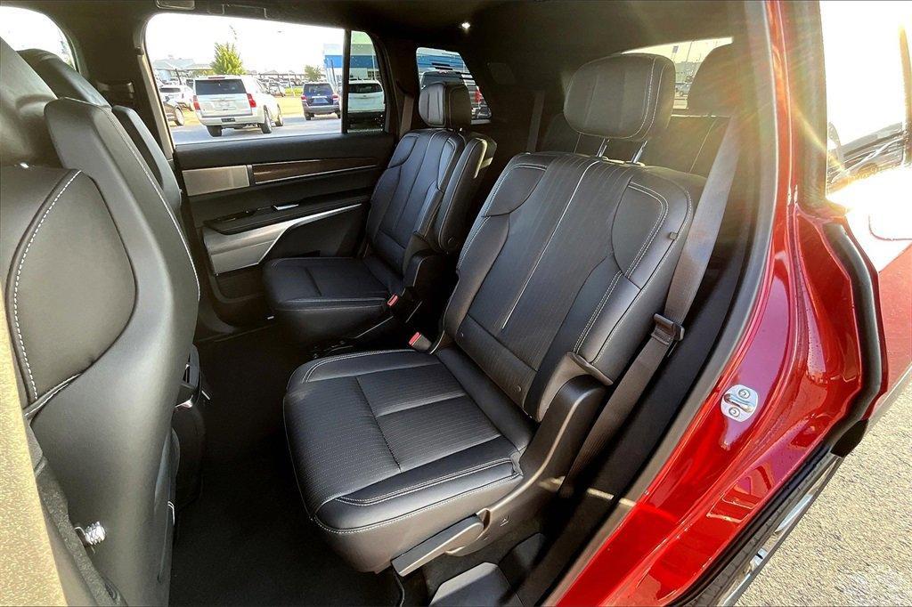 new 2026 Cadillac VISTIQ car, priced at $81,615