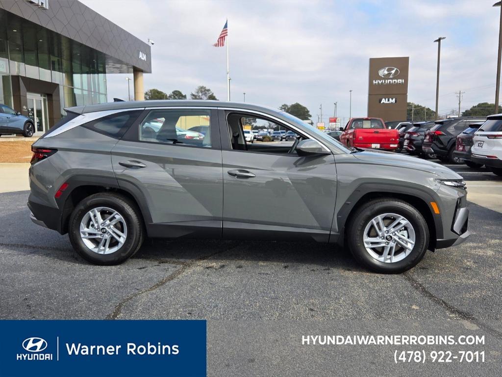 new 2026 Hyundai Tucson car, priced at $27,758