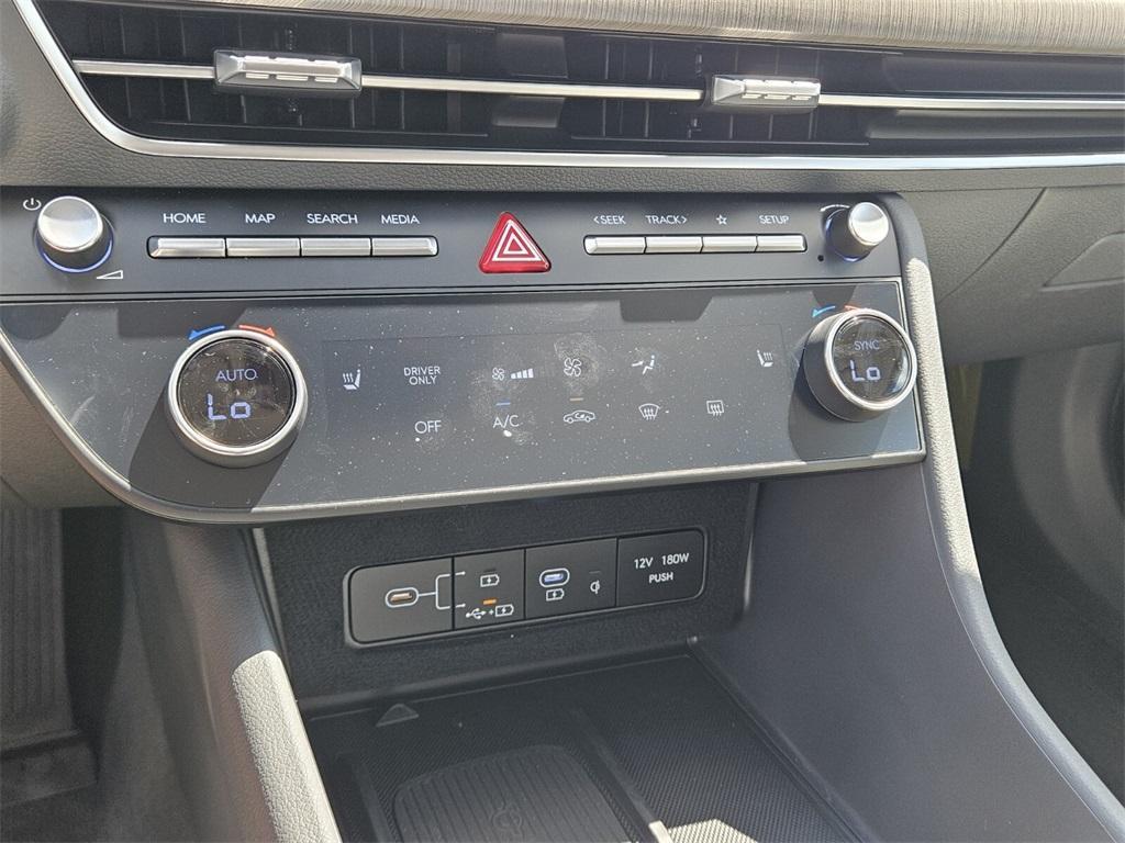 new 2025 Hyundai Sonata Hybrid car, priced at $29,649