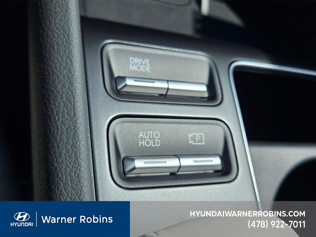 new 2025 Hyundai Sonata Hybrid car, priced at $26,998