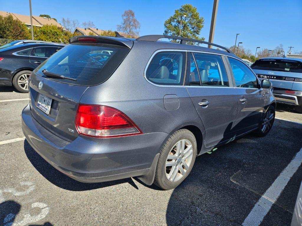 used 2014 Volkswagen Jetta SportWagen car, priced at $9,920