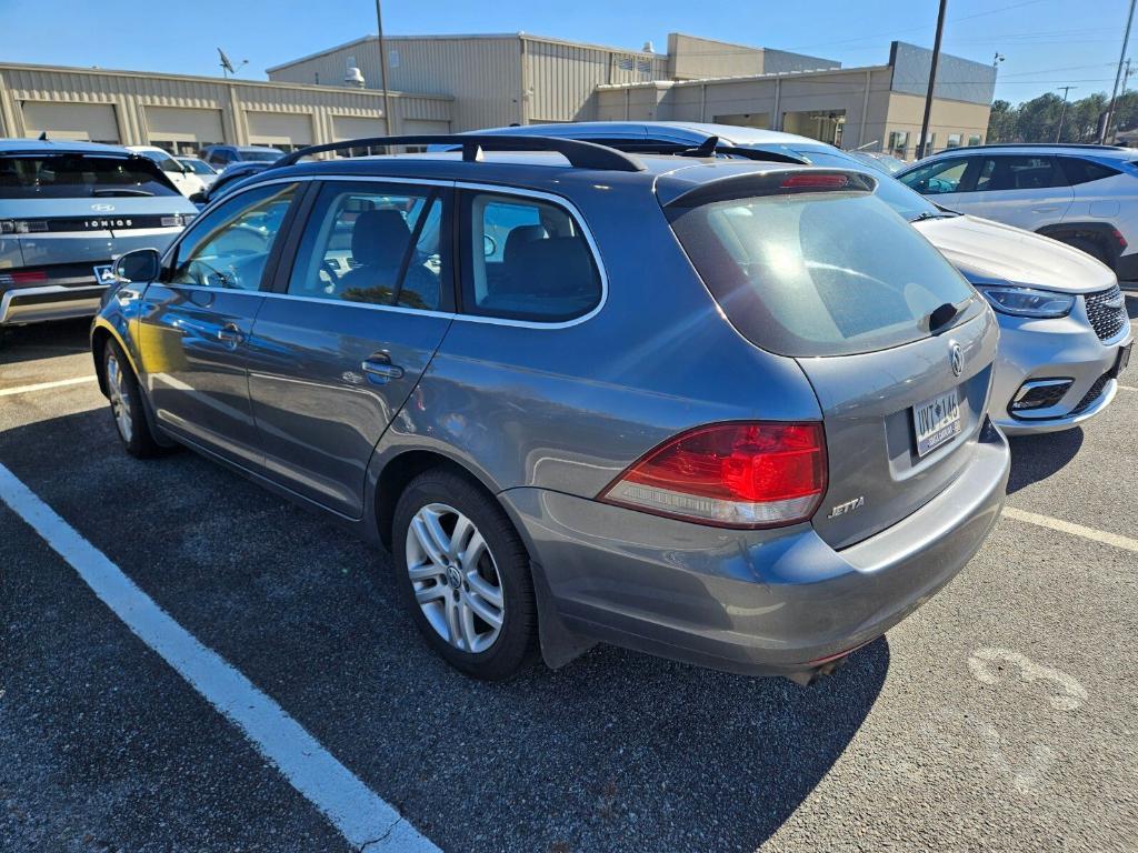 used 2014 Volkswagen Jetta SportWagen car, priced at $9,920