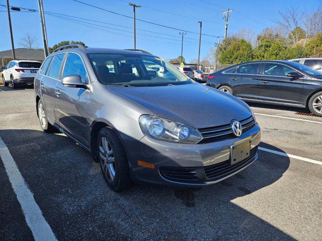 used 2014 Volkswagen Jetta SportWagen car, priced at $9,920