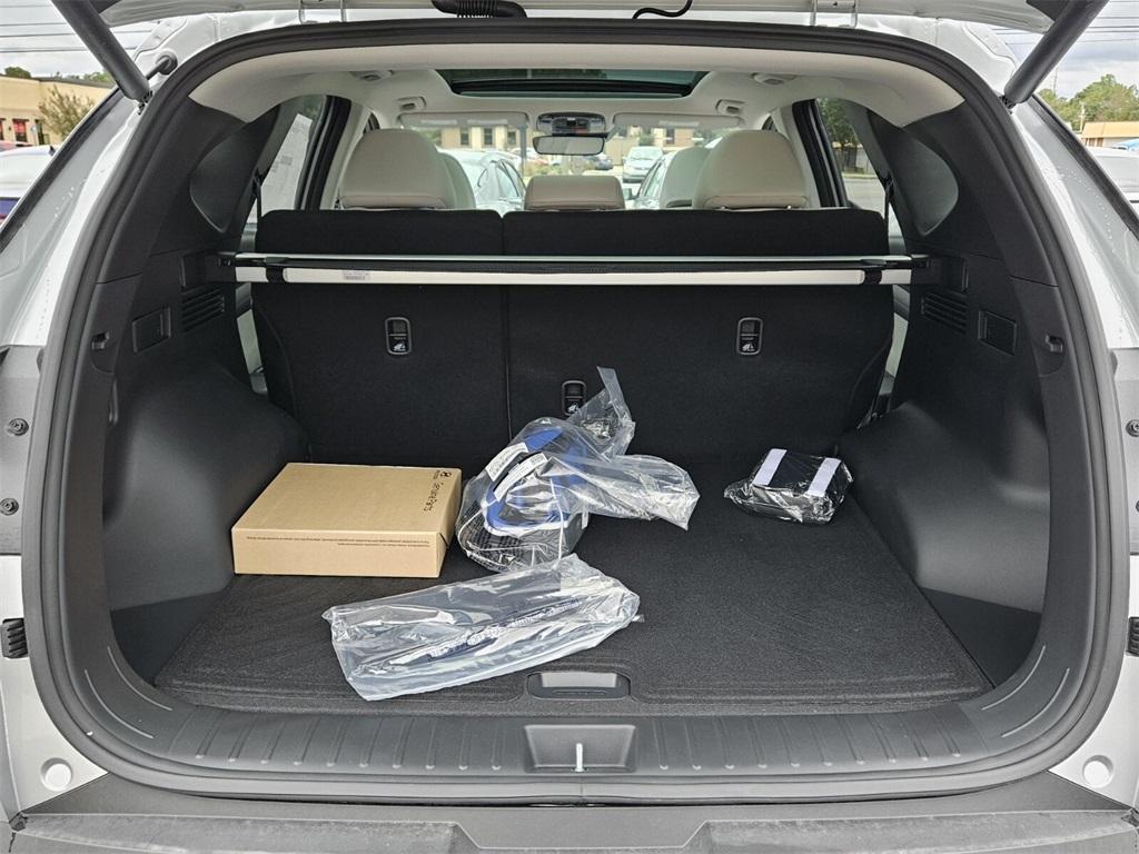 new 2025 Hyundai TUCSON Hybrid car, priced at $34,000