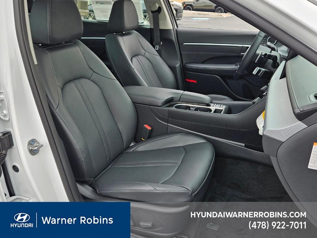 new 2026 Hyundai Sonata Hybrid car, priced at $38,856
