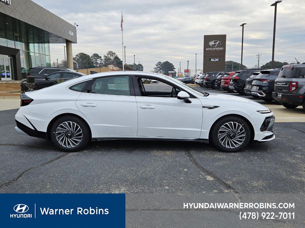 new 2026 Hyundai Sonata Hybrid car, priced at $38,856
