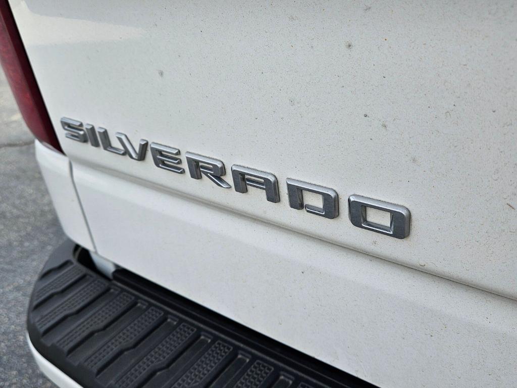 used 2024 Chevrolet Silverado 1500 car, priced at $35,220