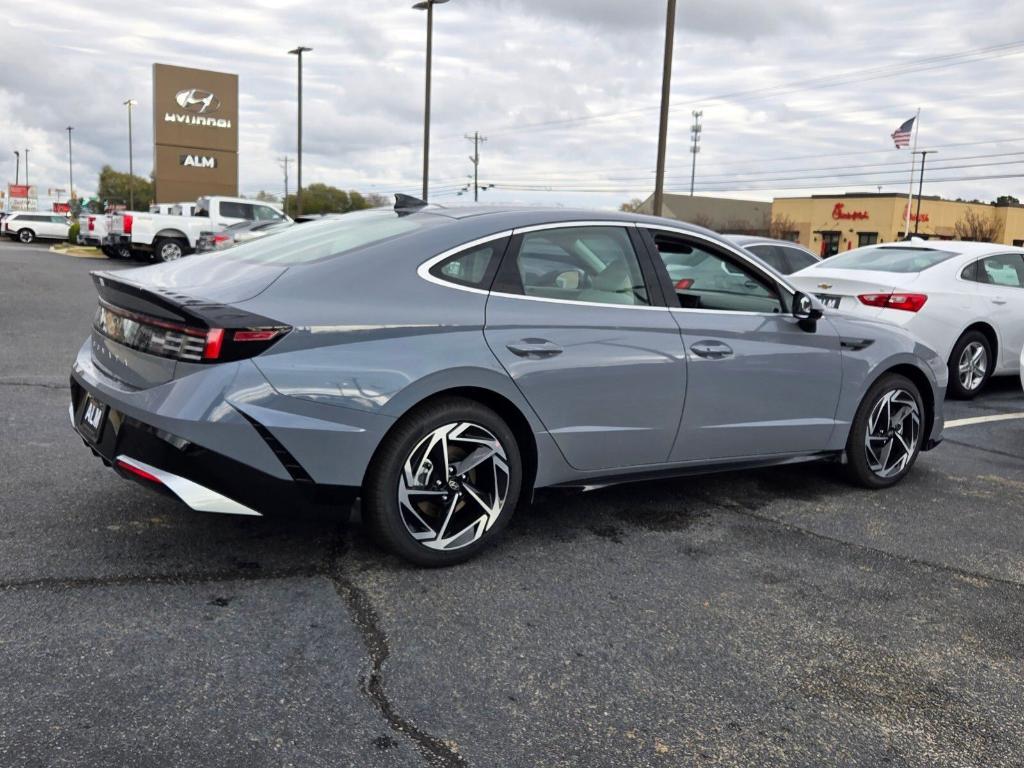 new 2026 Hyundai Sonata car, priced at $27,124