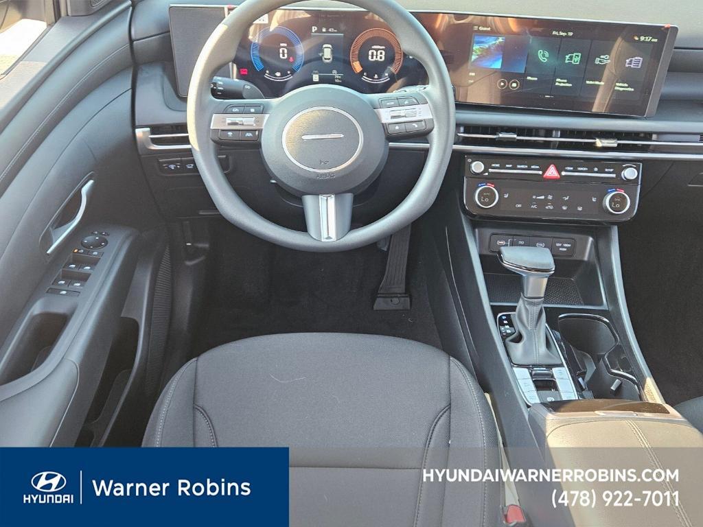 new 2026 Hyundai Tucson car, priced at $28,989