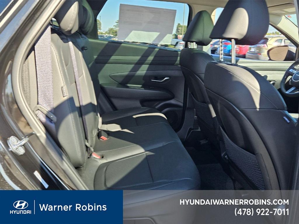 new 2025 Hyundai TUCSON Hybrid car, priced at $30,996
