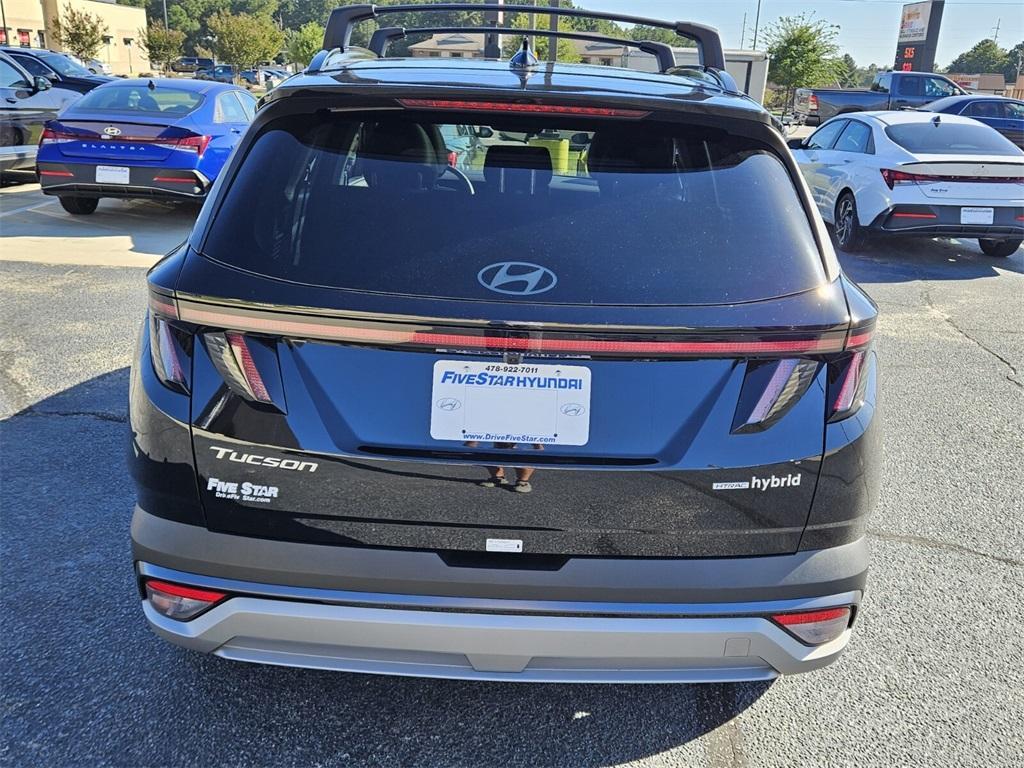 new 2025 Hyundai TUCSON Hybrid car, priced at $33,996