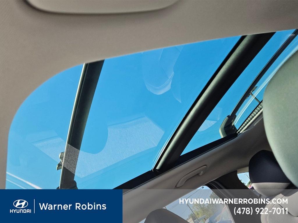 new 2025 Hyundai TUCSON Hybrid car, priced at $30,996