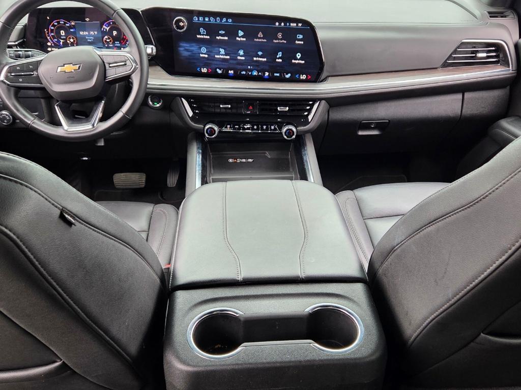 used 2025 Chevrolet Tahoe car, priced at $52,420