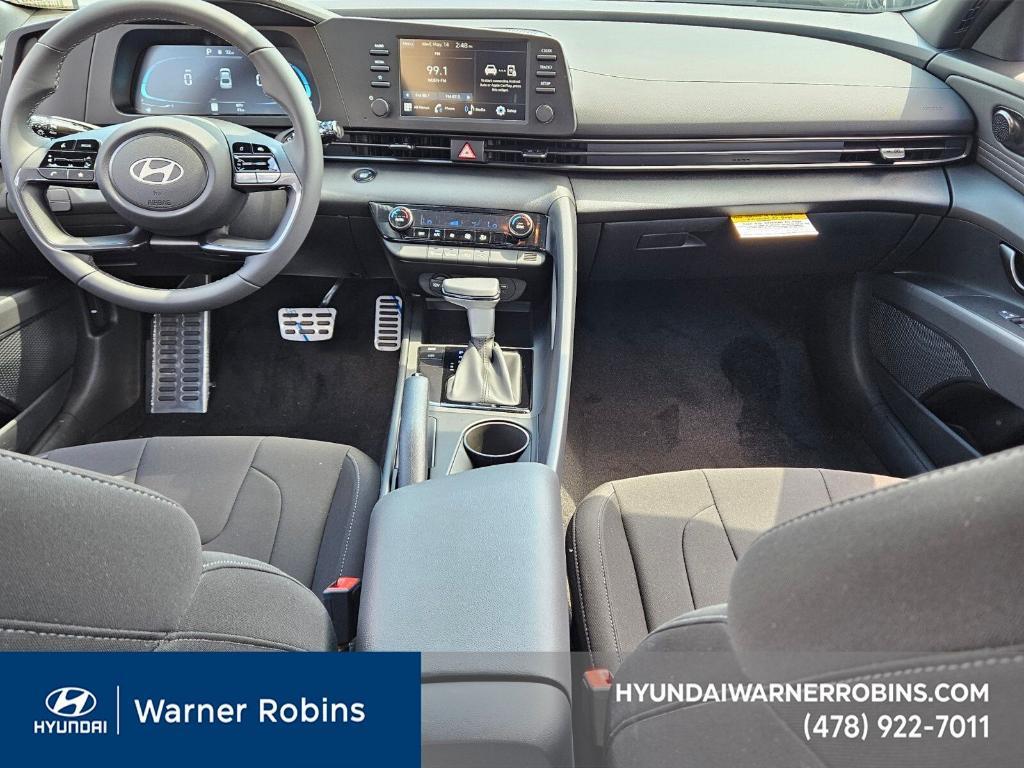 new 2025 Hyundai Elantra car, priced at $21,995