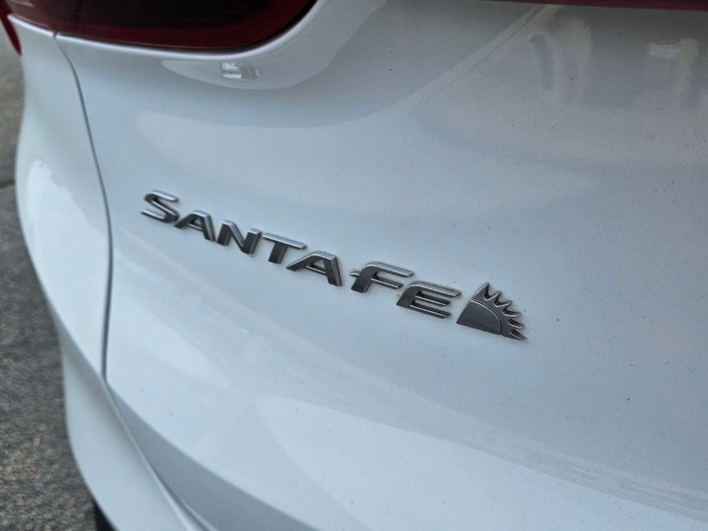 used 2023 Hyundai Santa Fe car, priced at $19,420
