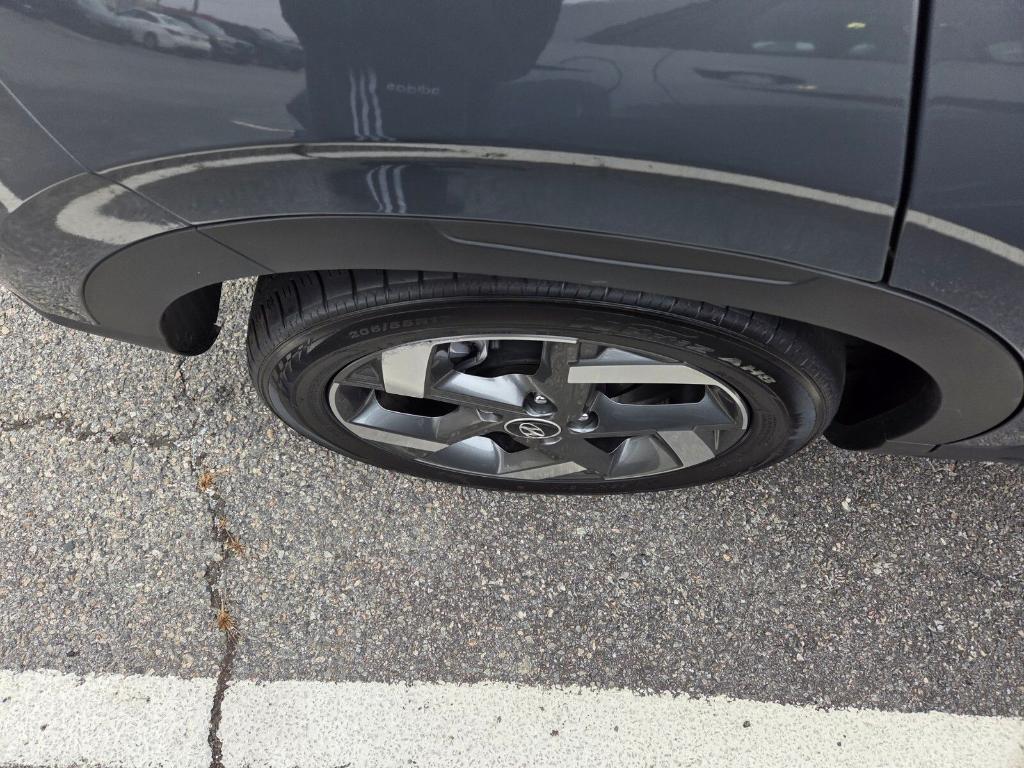 used 2025 Hyundai Venue car, priced at $18,920