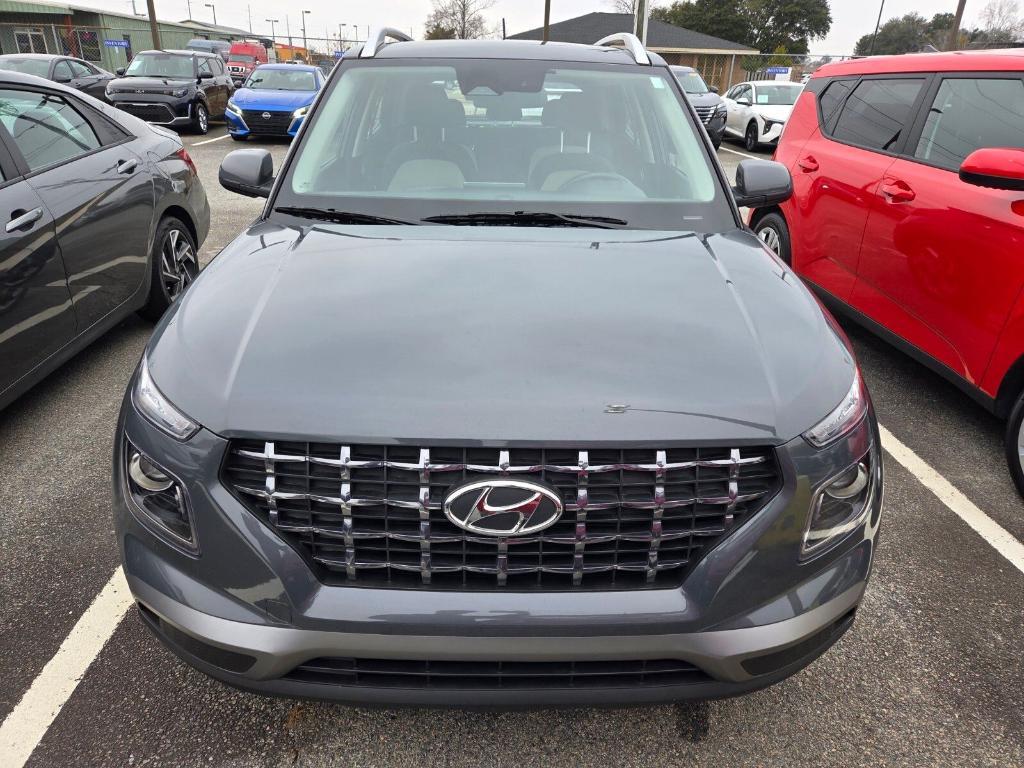 used 2025 Hyundai Venue car, priced at $18,920