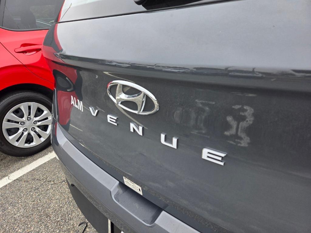 used 2025 Hyundai Venue car, priced at $18,920