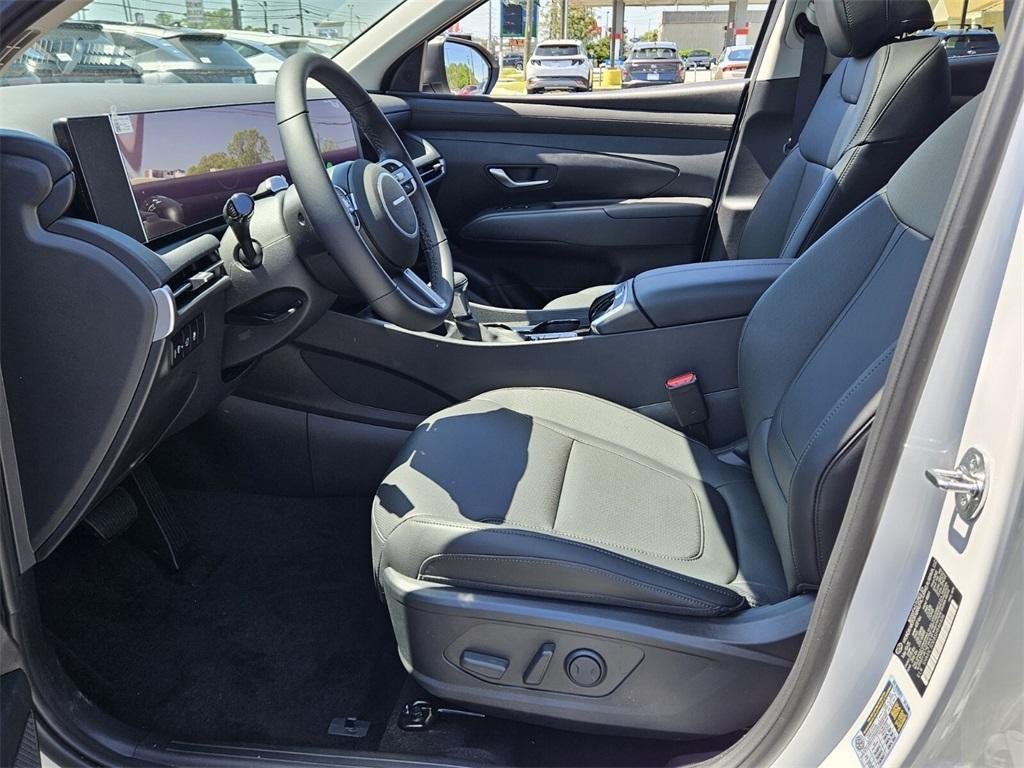 new 2025 Hyundai Tucson car, priced at $28,496