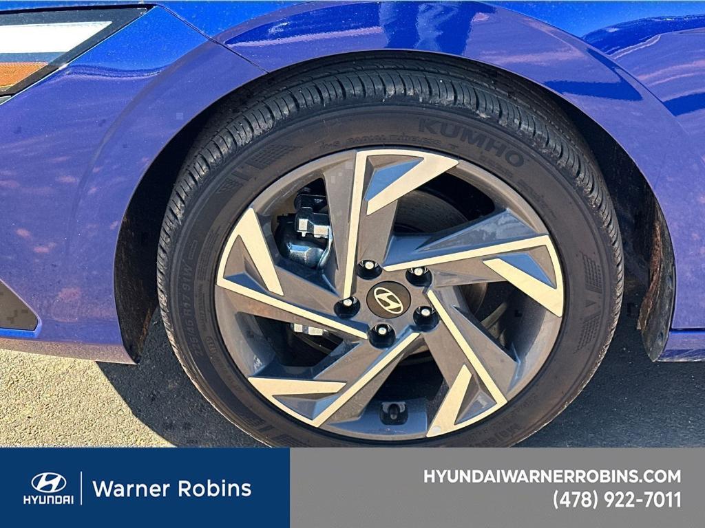 new 2025 Hyundai Elantra car, priced at $24,204