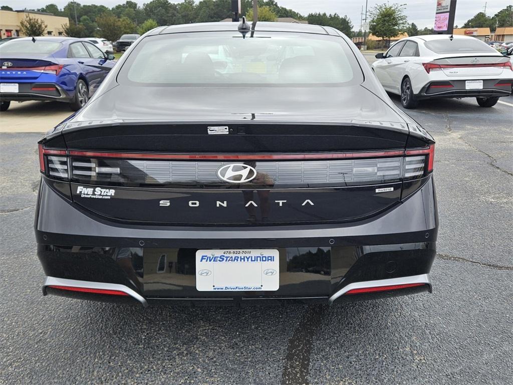 new 2025 Hyundai Sonata Hybrid car, priced at $35,908