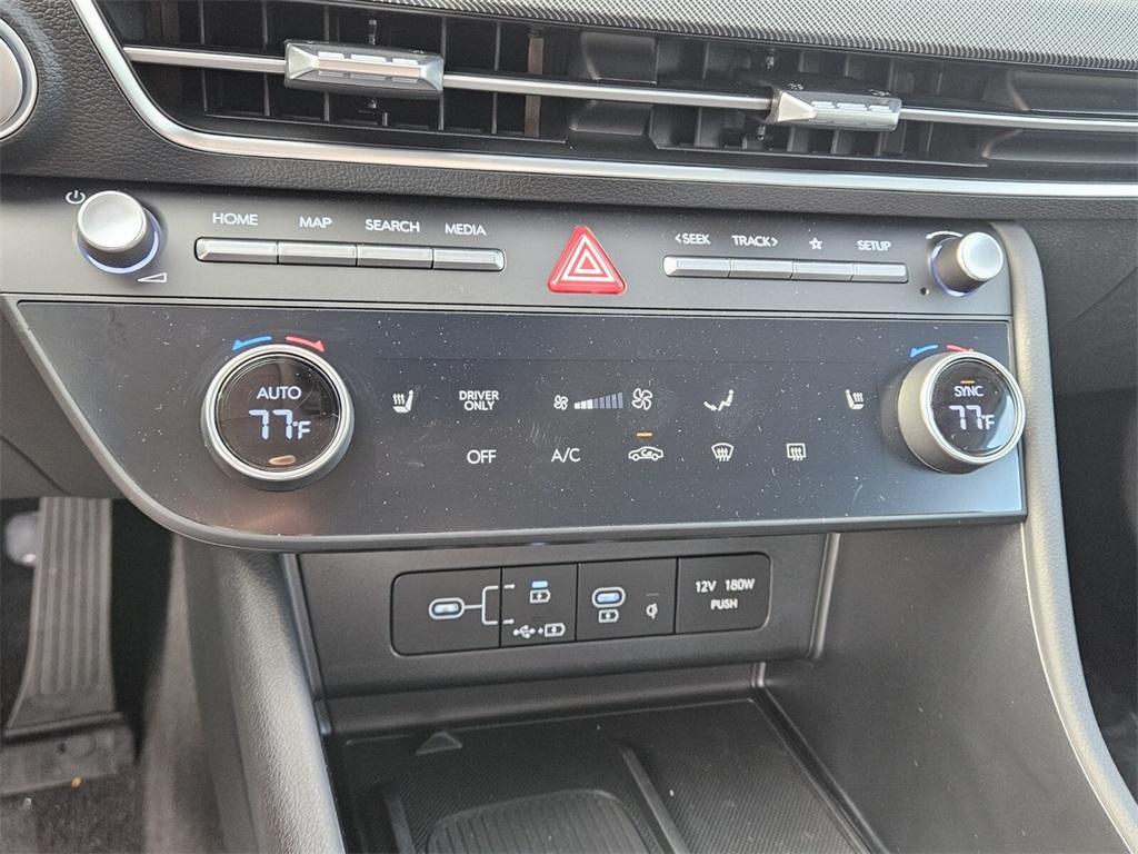 new 2025 Hyundai Sonata Hybrid car, priced at $29,660