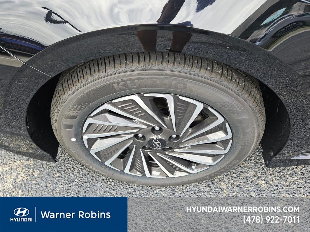 new 2025 Hyundai Sonata Hybrid car, priced at $26,895