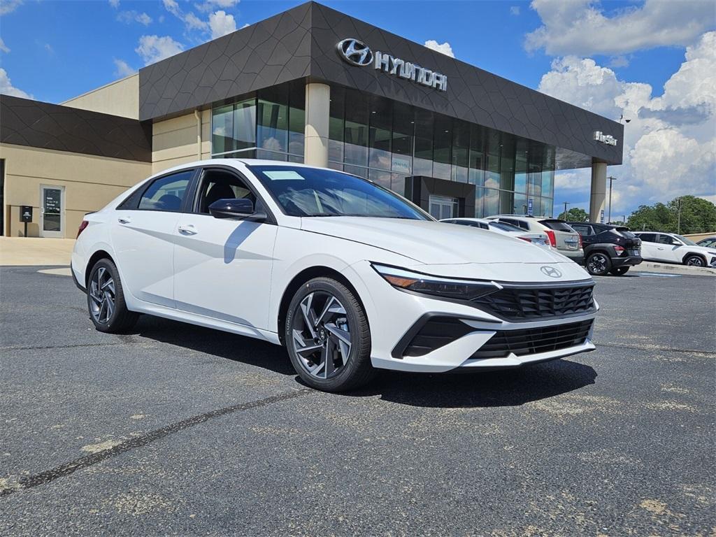new 2025 Hyundai Elantra car, priced at $21,849