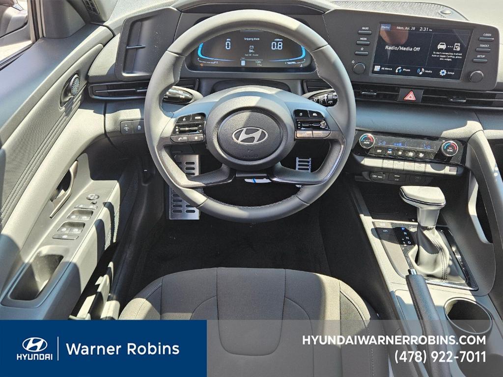 new 2025 Hyundai Elantra car, priced at $21,996