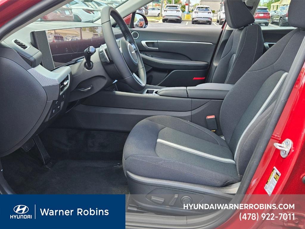 new 2025 Hyundai Sonata car, priced at $27,995