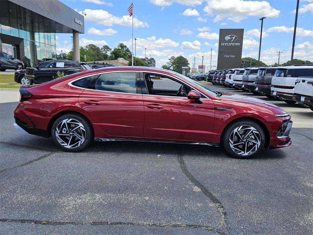 new 2025 Hyundai Sonata car, priced at $27,995