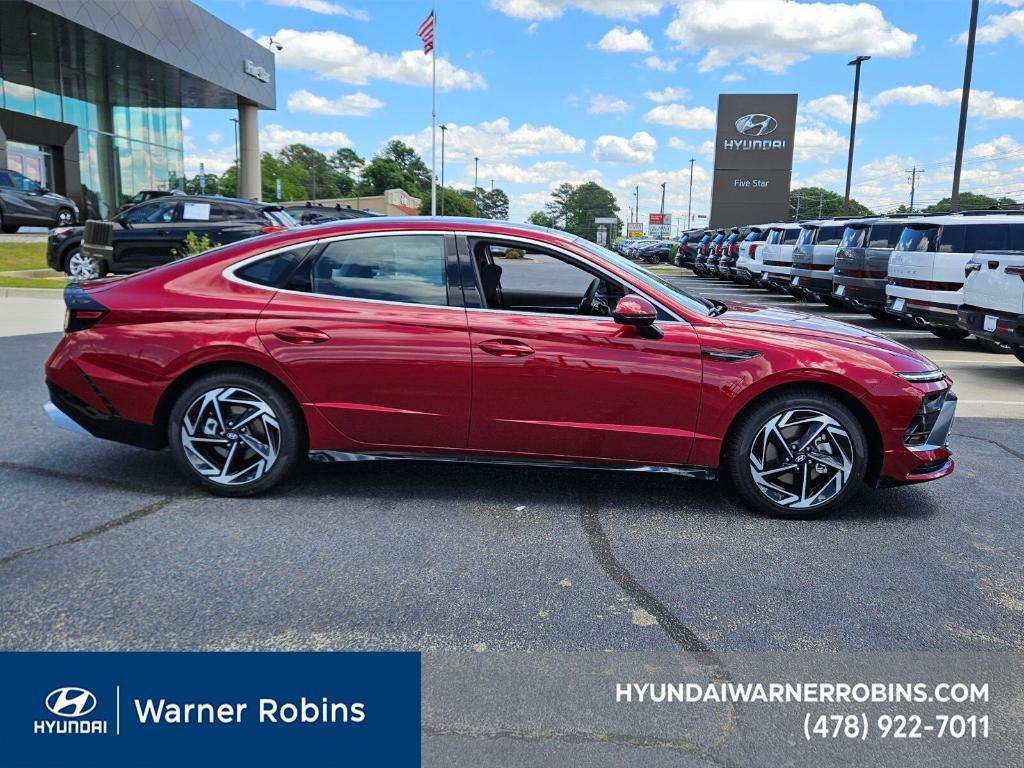 new 2025 Hyundai Sonata car, priced at $27,995
