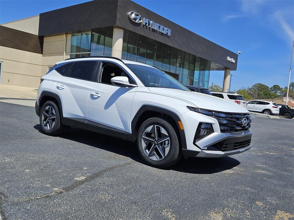 new 2025 Hyundai Tucson car, priced at $28,495