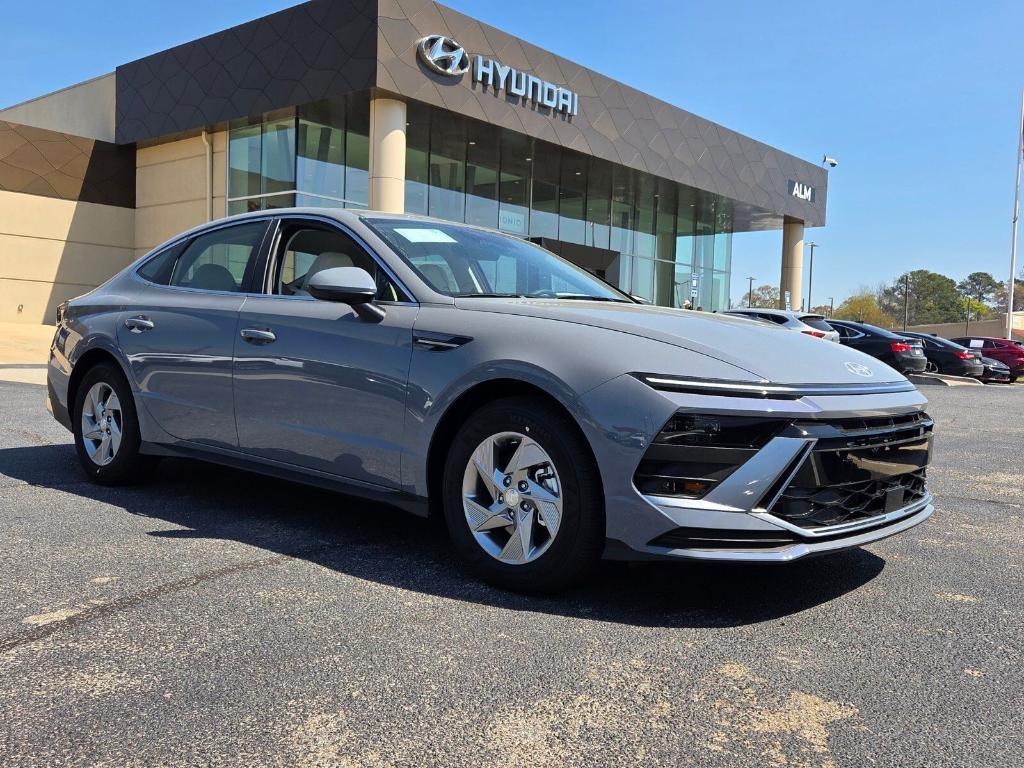 new 2026 Hyundai Sonata car, priced at $25,186