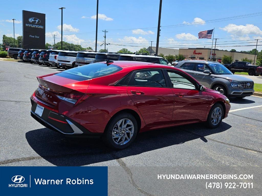 new 2025 Hyundai ELANTRA HEV car, priced at $22,245