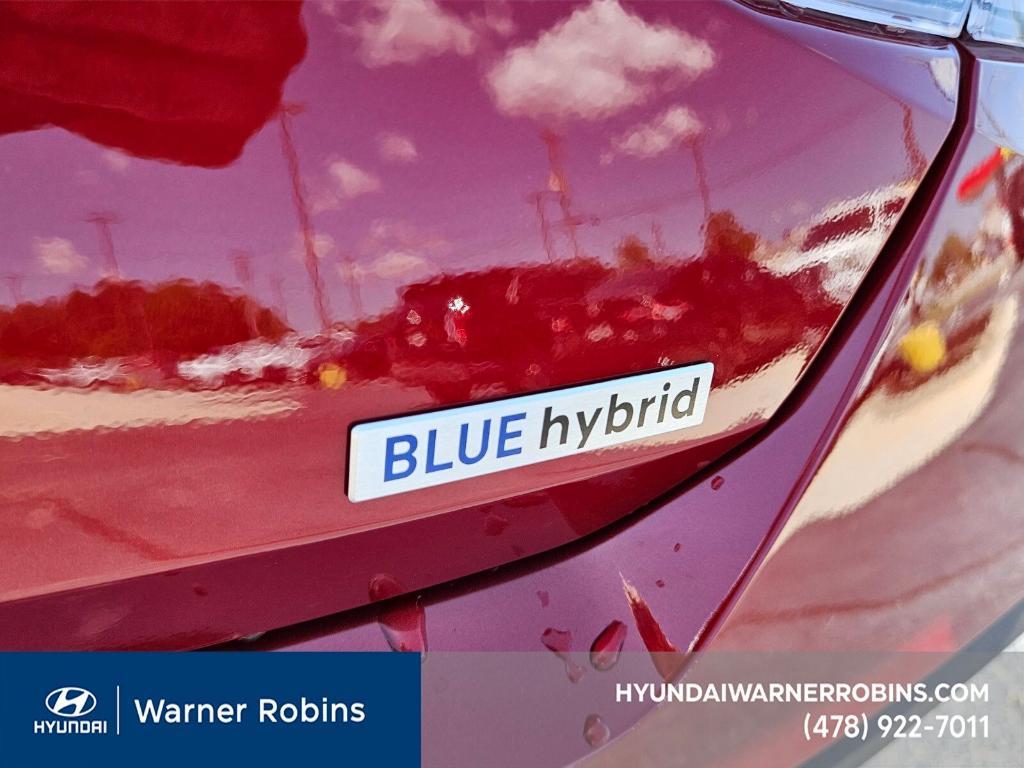 new 2025 Hyundai ELANTRA HEV car, priced at $22,245
