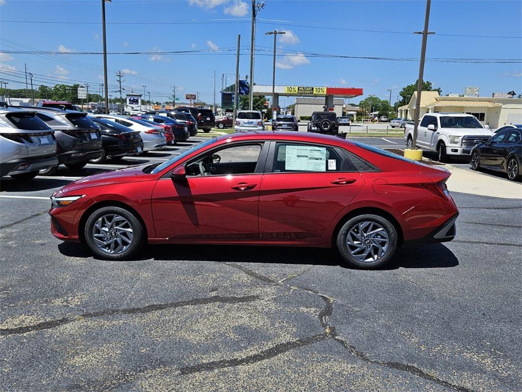 new 2025 Hyundai ELANTRA HEV car, priced at $22,995