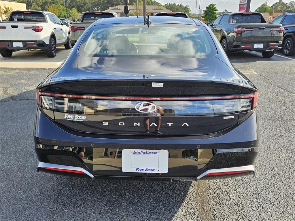 new 2025 Hyundai Sonata Hybrid car, priced at $35,550