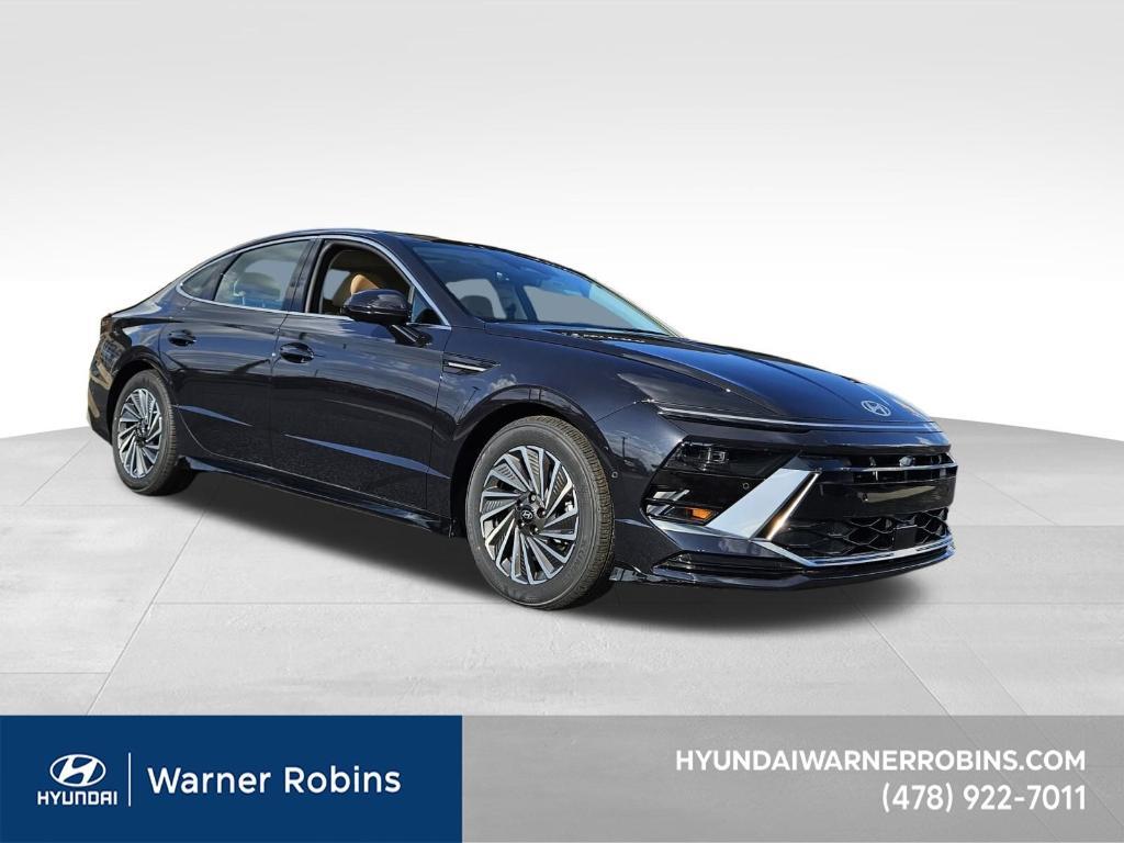 new 2025 Hyundai Sonata Hybrid car, priced at $32,665