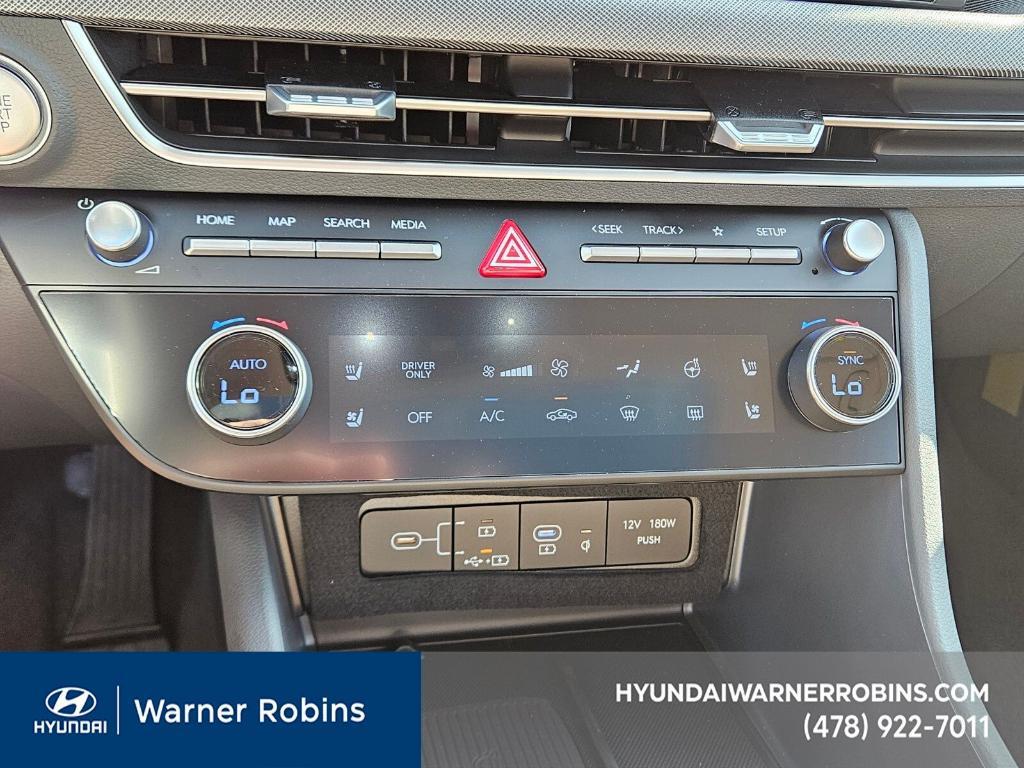 new 2025 Hyundai Sonata Hybrid car, priced at $32,665