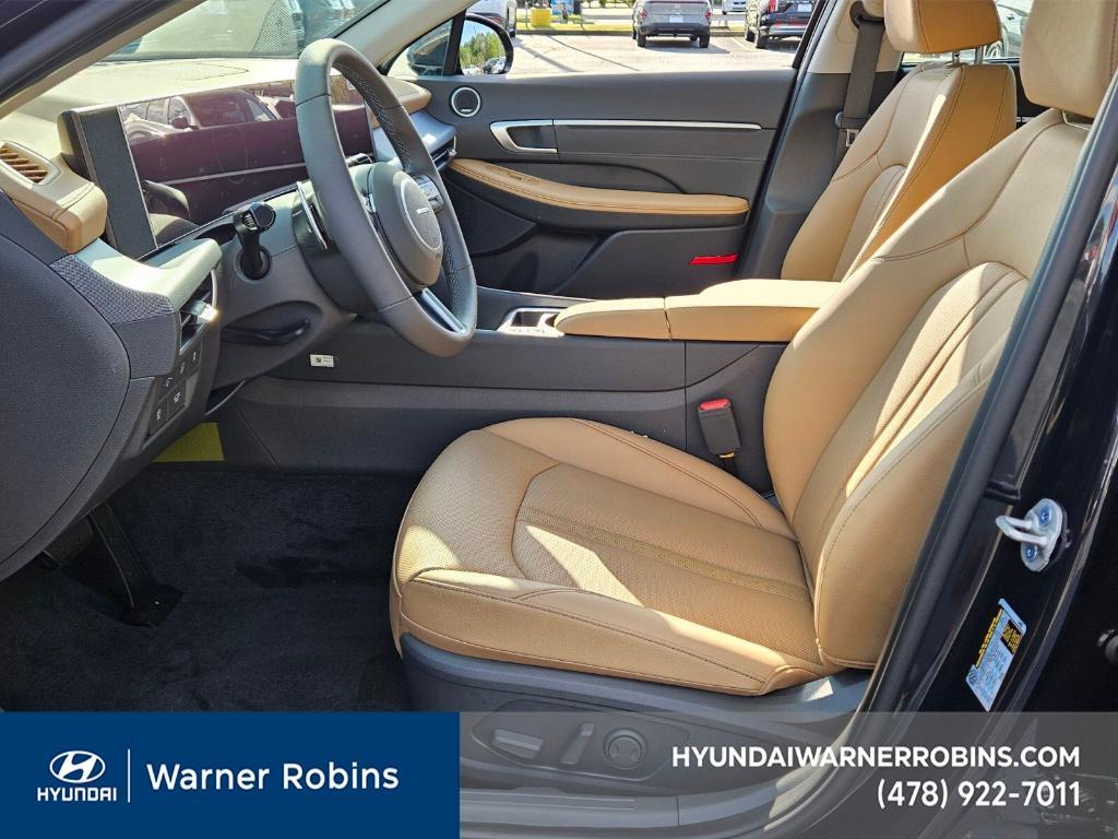 new 2025 Hyundai Sonata Hybrid car, priced at $32,665
