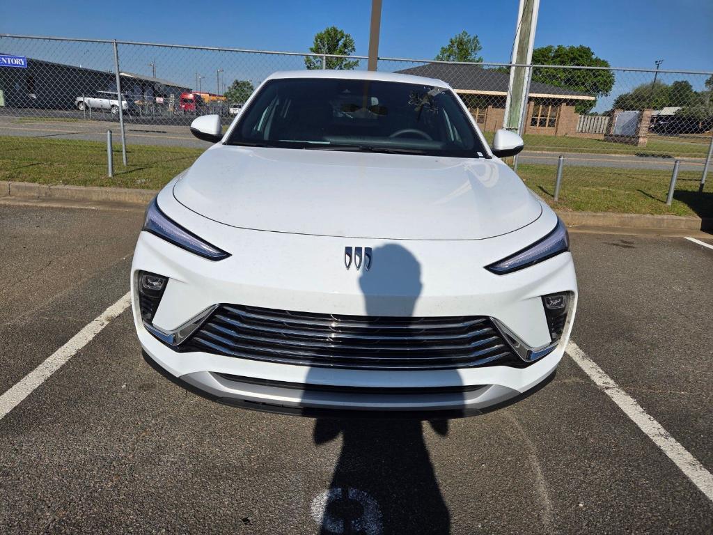 used 2025 Buick Envista car, priced at $21,020