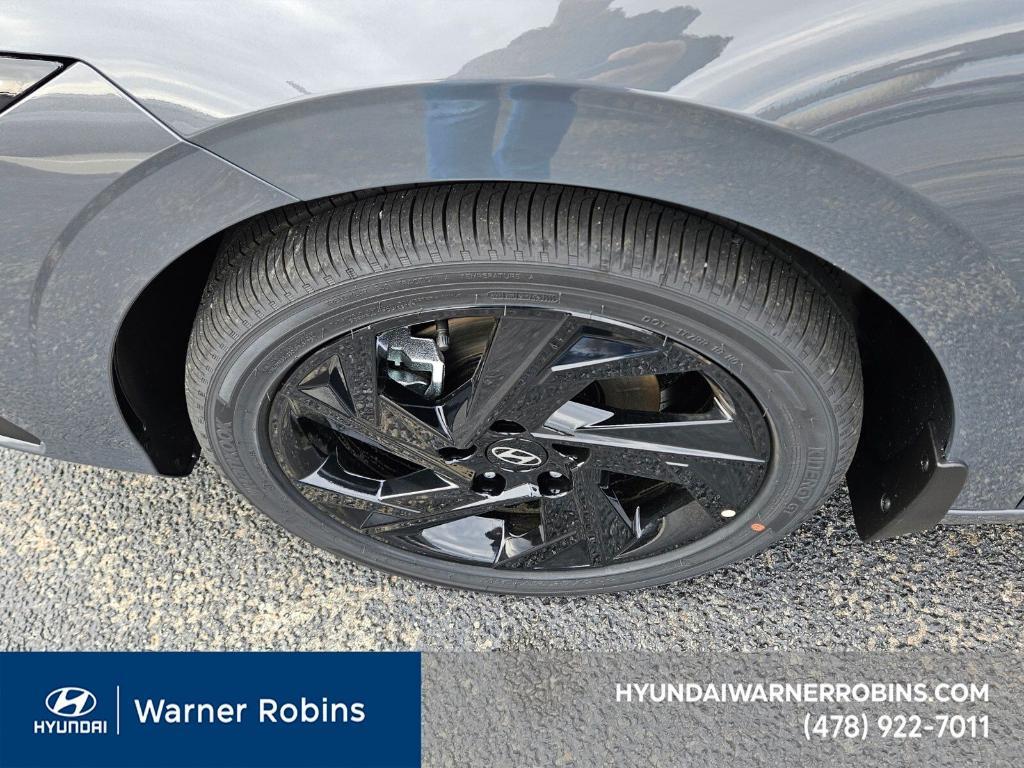 new 2026 Hyundai ELANTRA HEV car, priced at $27,626