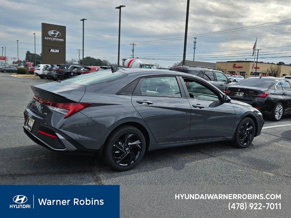 new 2026 Hyundai ELANTRA HEV car, priced at $27,626