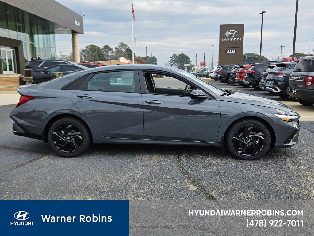 new 2026 Hyundai ELANTRA HEV car, priced at $27,626