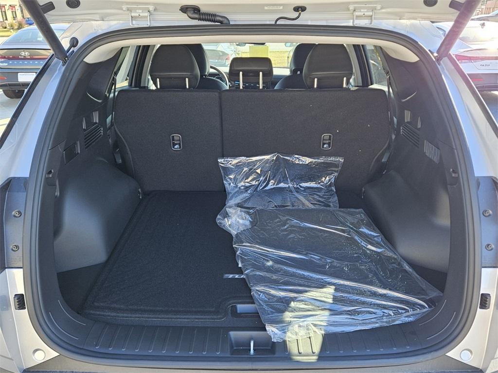 new 2026 Hyundai TUCSON Hybrid car, priced at $34,445