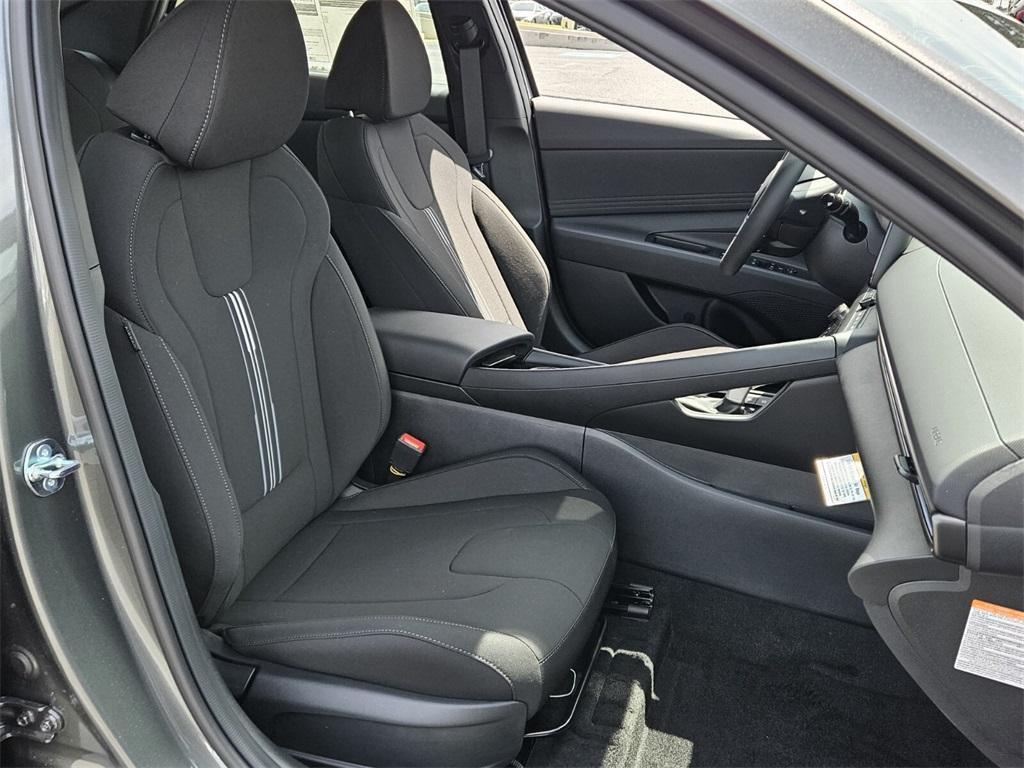 new 2025 Hyundai ELANTRA HEV car, priced at $23,995